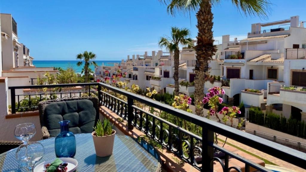 Apartamento Azul Beach Torrevieja Ngoại thất bức ảnh
