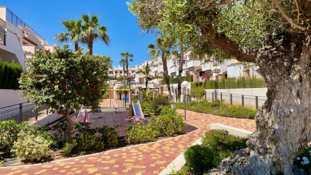 Apartamento Azul Beach Torrevieja Ngoại thất bức ảnh